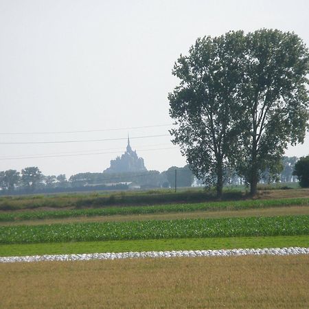 Gite Le Mascaret Roz sur Couesnon Bagian luar foto